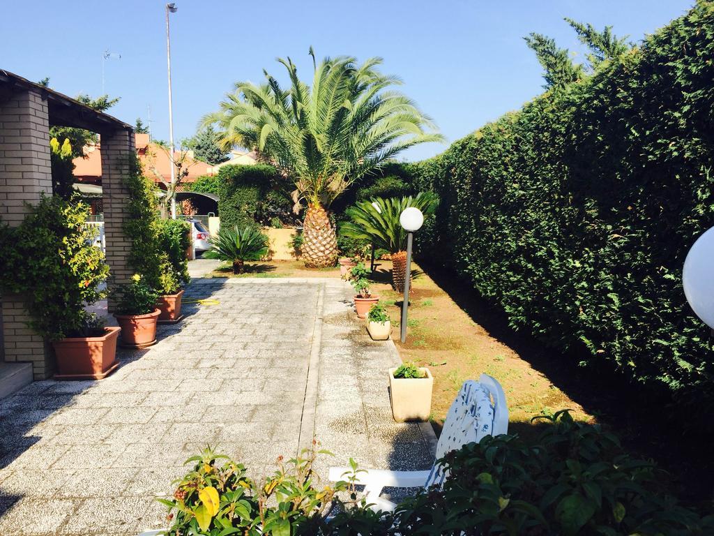 Villarichi Manfredonia Exteriör bild